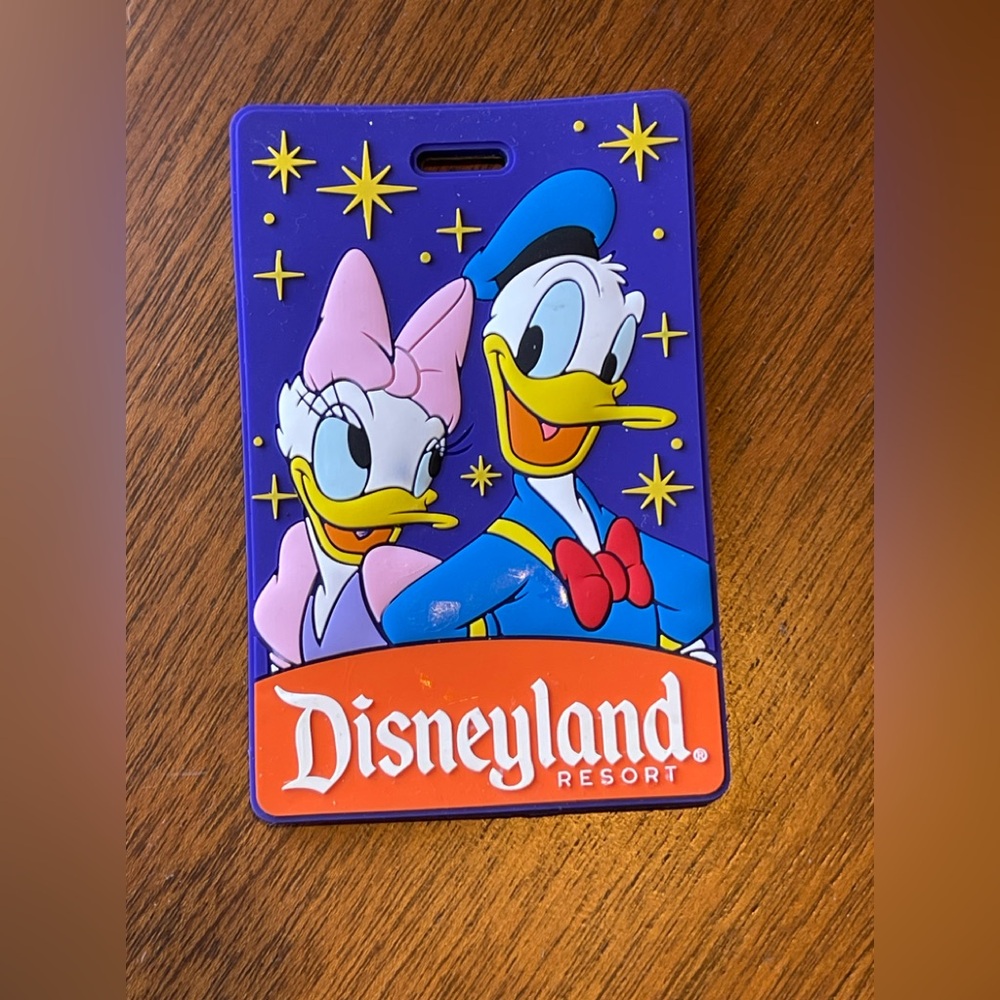 Disneyland travel luggage tag Donald Duck Daisy Disney